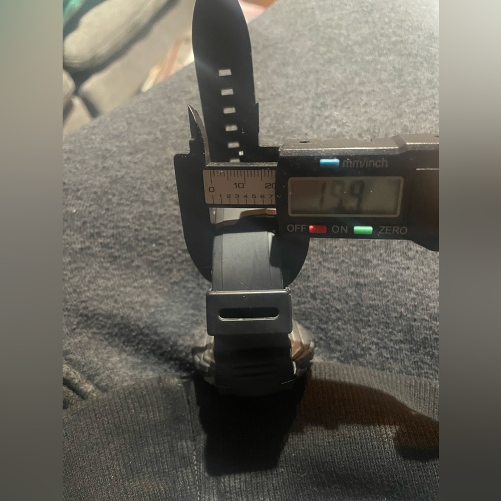 Casio Waveceptor Watch Excellent Condition - image 8